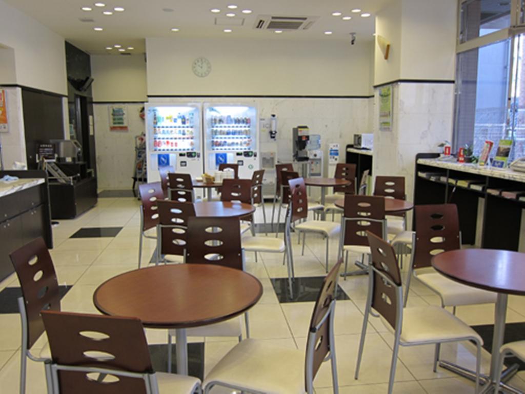 Toyoko Inn Kobe Minatogawa Koen Bagian luar foto